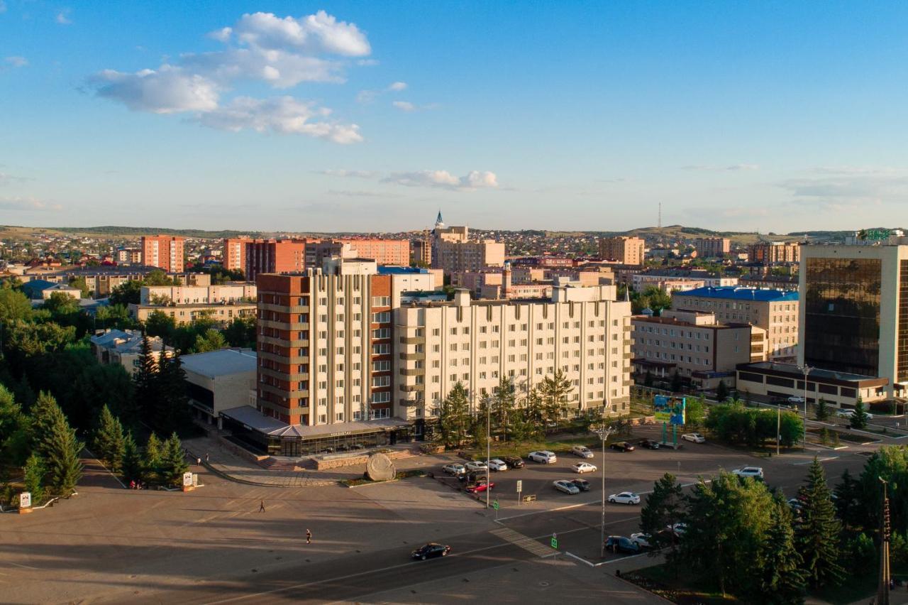 Гостиница Kokshe Inn Köksetau Kültér fotó